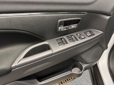 2024 Mitsubishi Outlander Sport Base