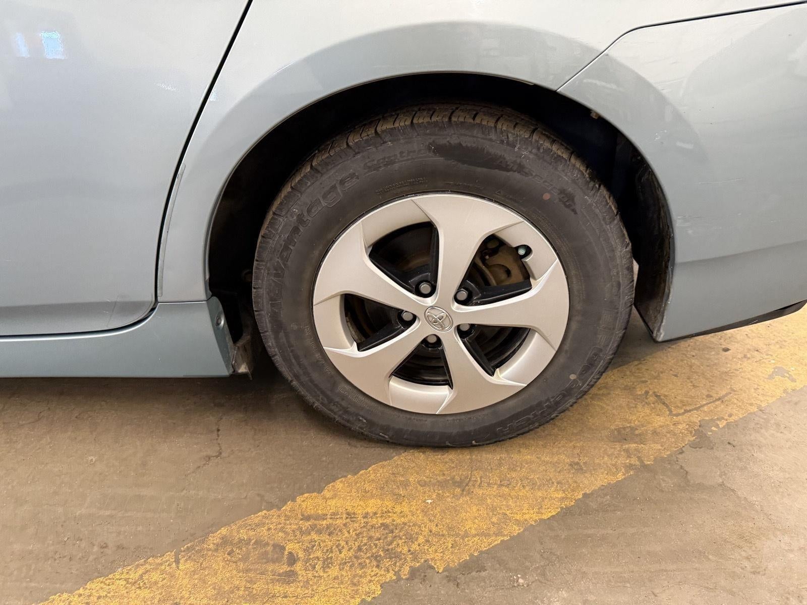 2014 Toyota Prius Three