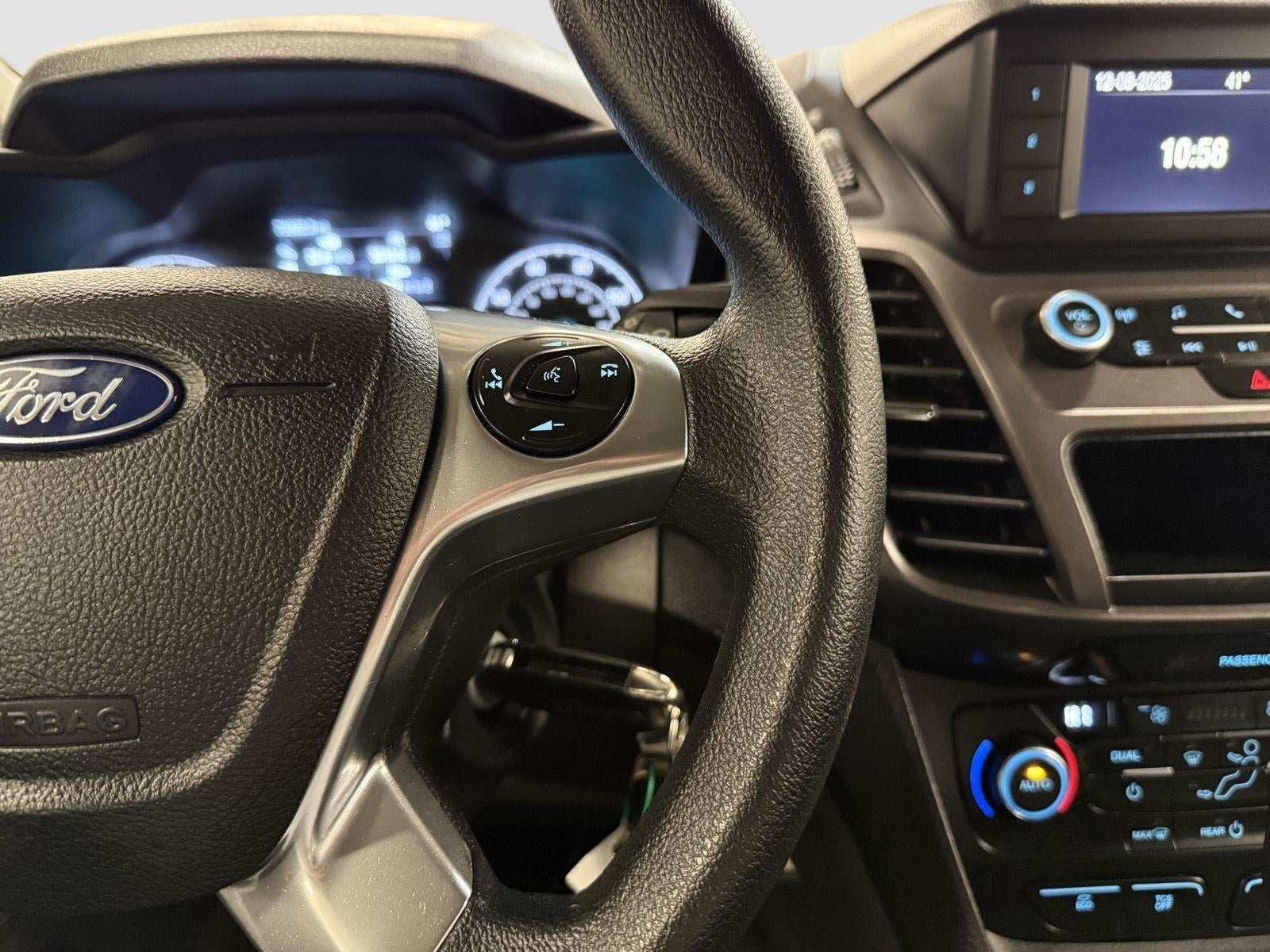 2022 Ford Transit Connect Wagon XL