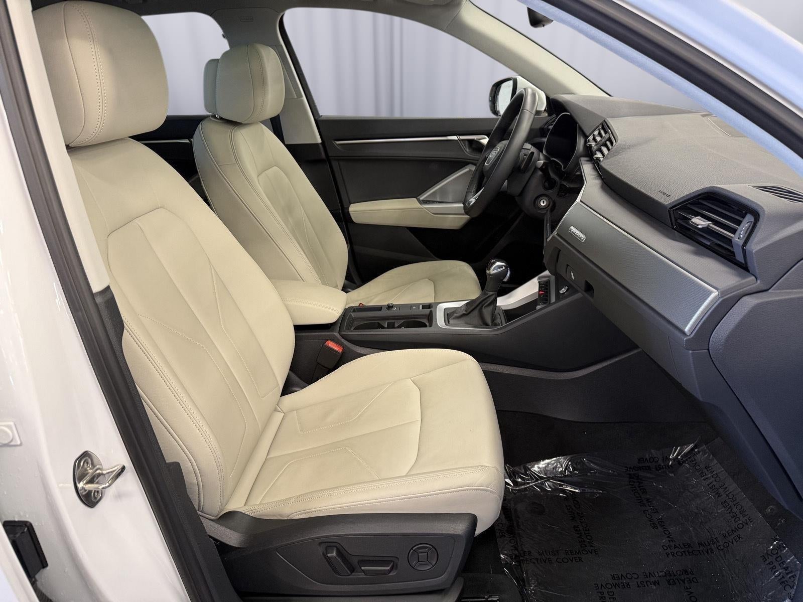 2025 Audi Q3 Premium 45 TFSI S line quattro Tiptronic