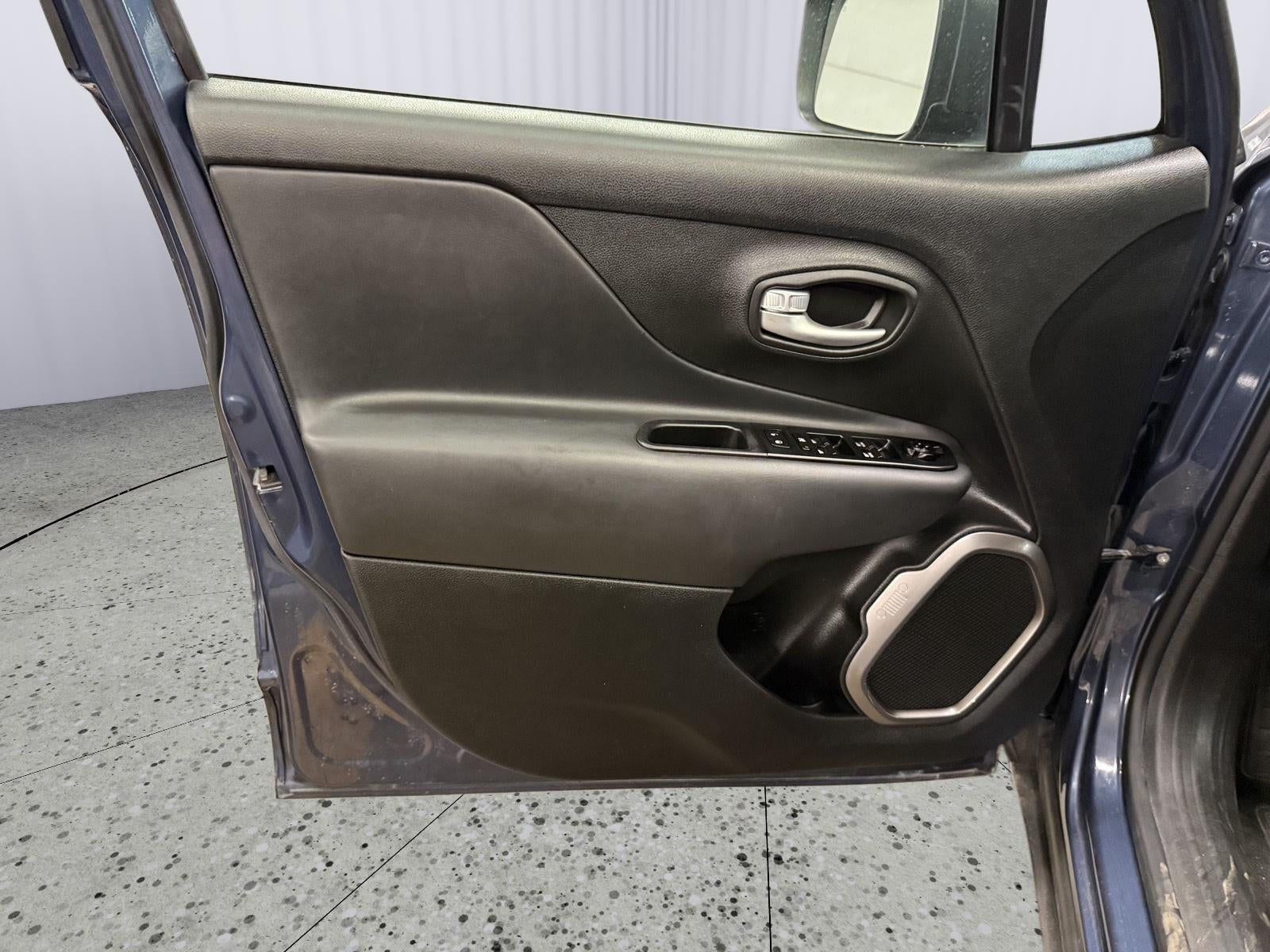 2023 Jeep Renegade Latitude 4x4