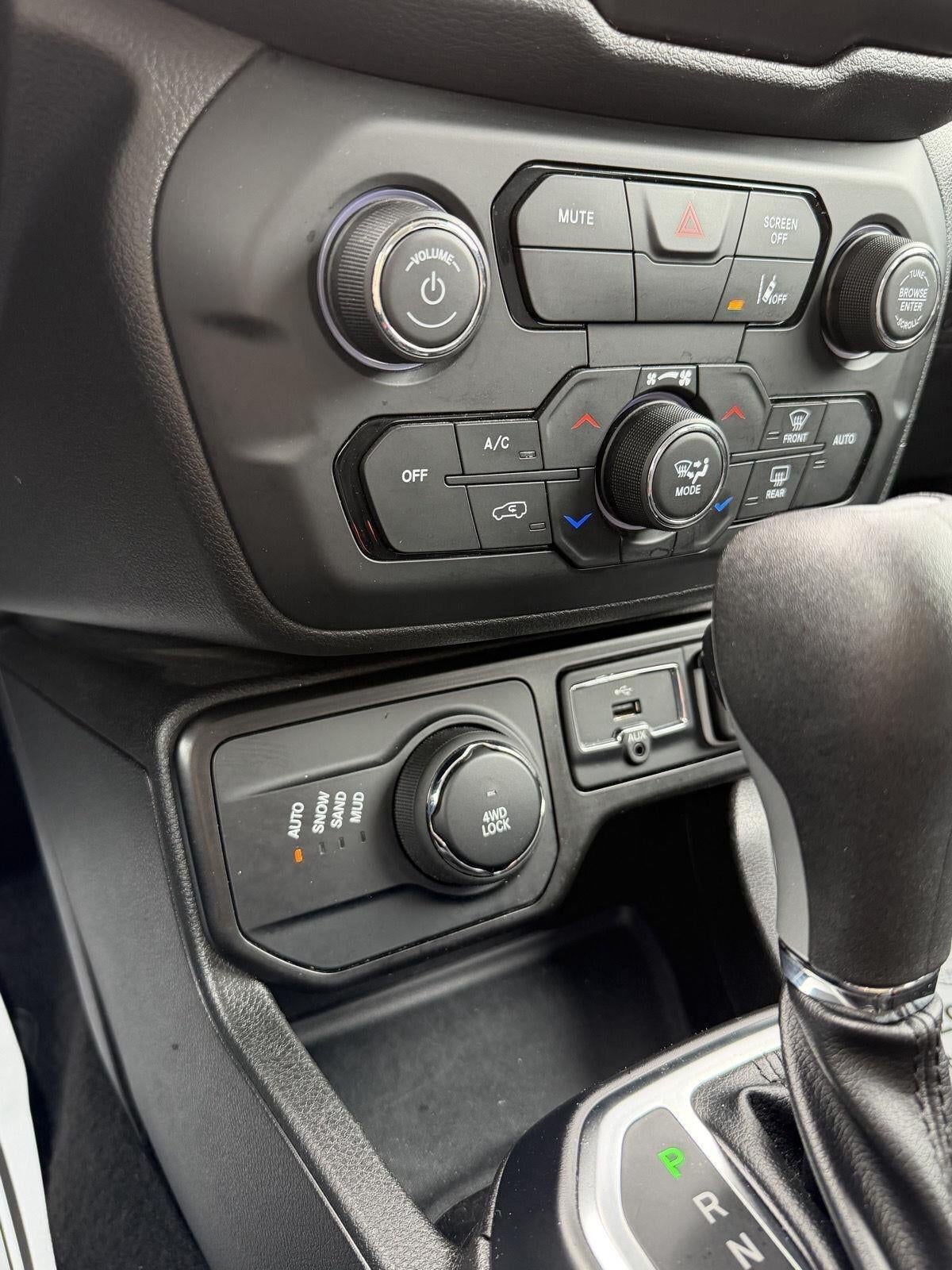 2023 Jeep Renegade Latitude 4x4