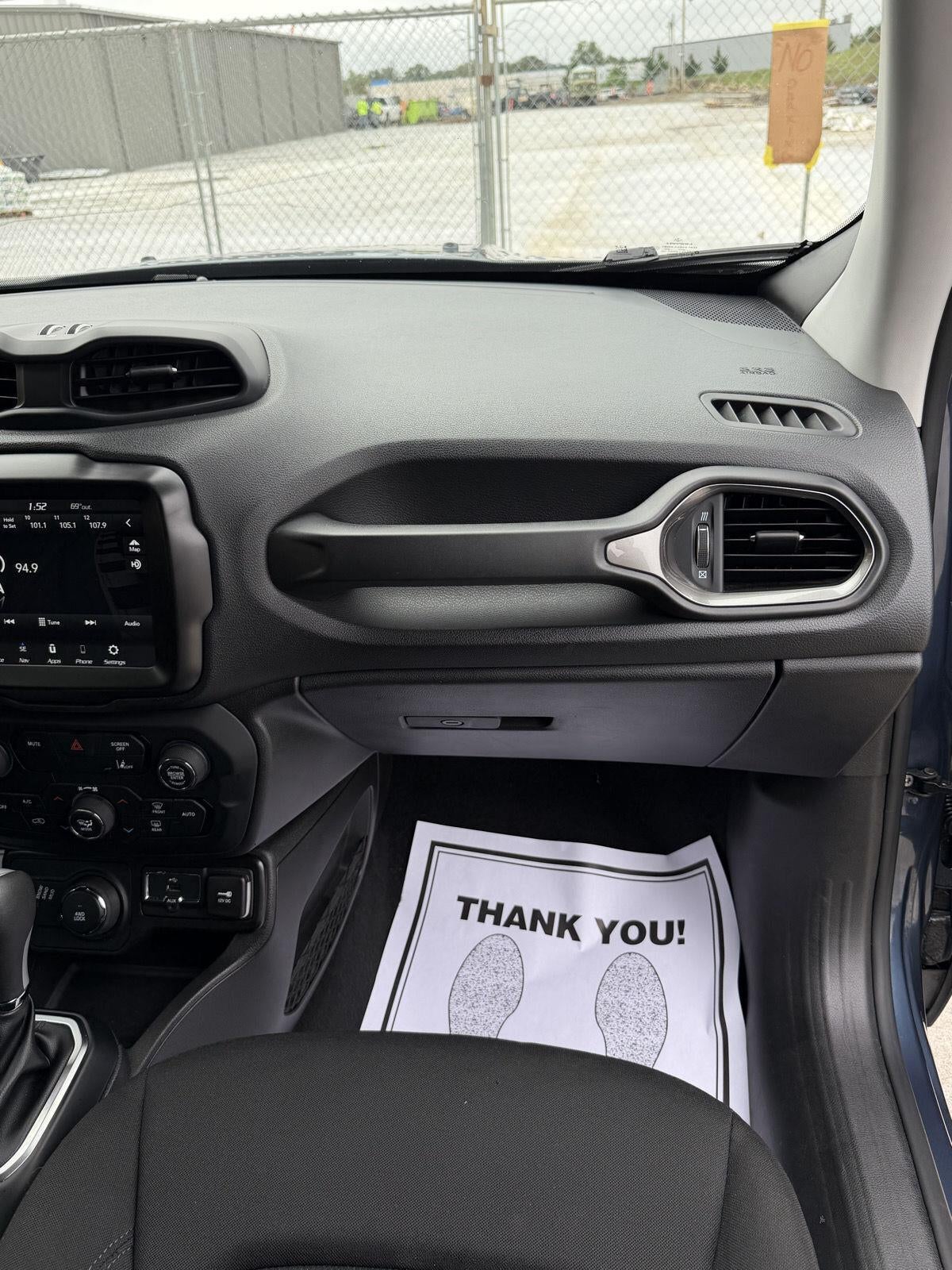 2023 Jeep Renegade Latitude 4x4