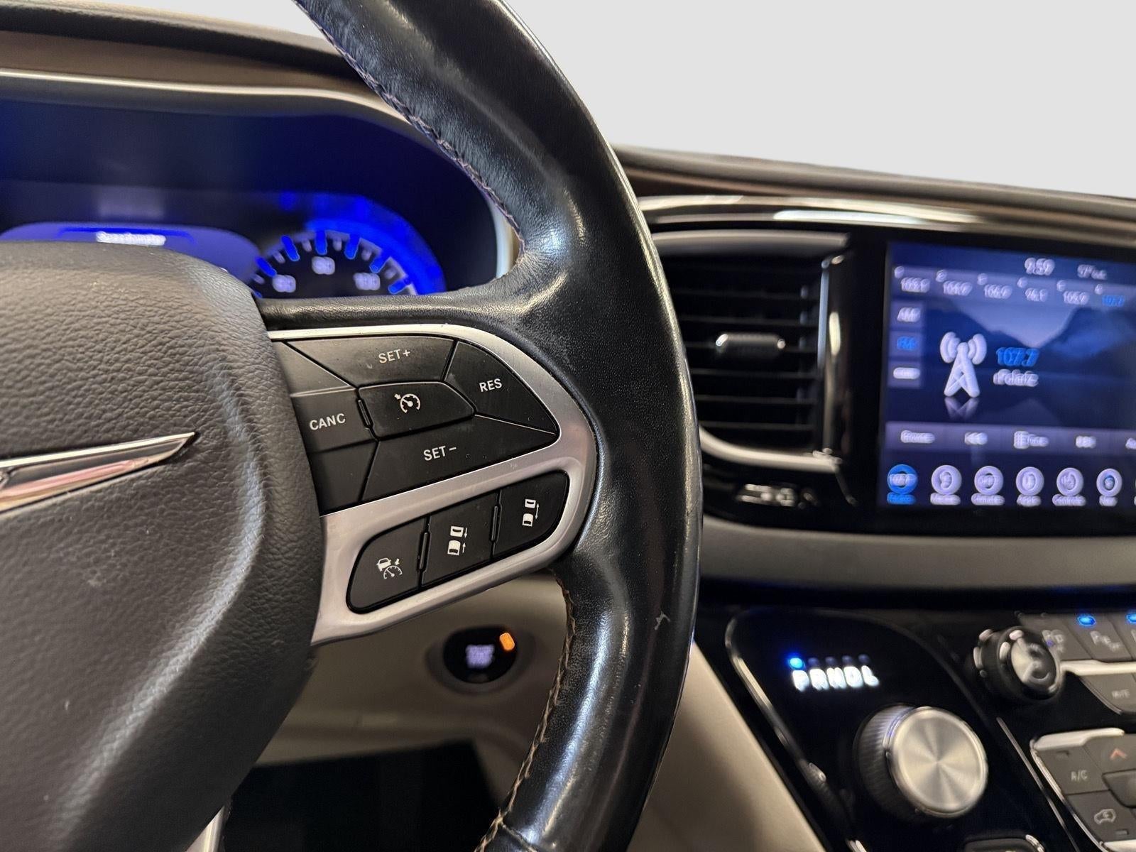 2019 Chrysler Pacifica Touring L