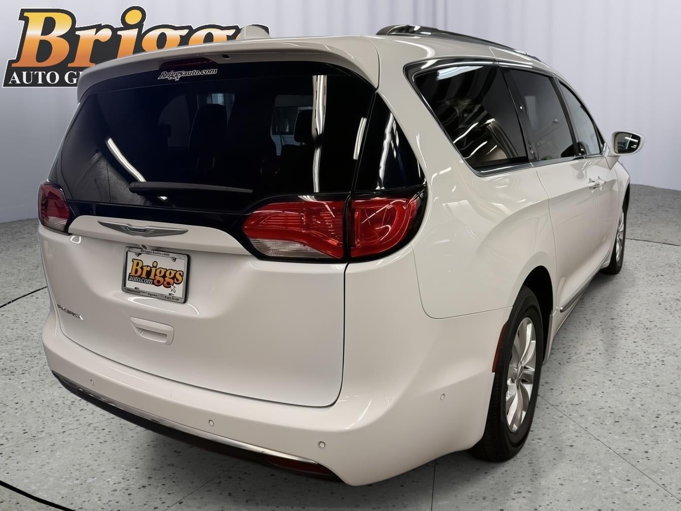 2019 Chrysler Pacifica Touring L