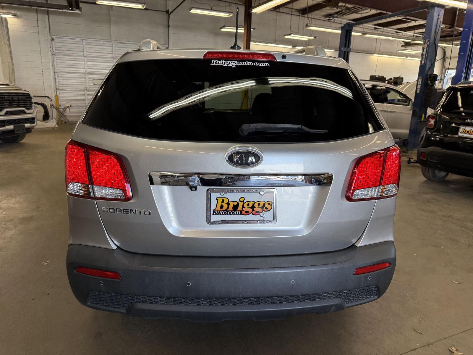 2012 Kia SORENTO LX
