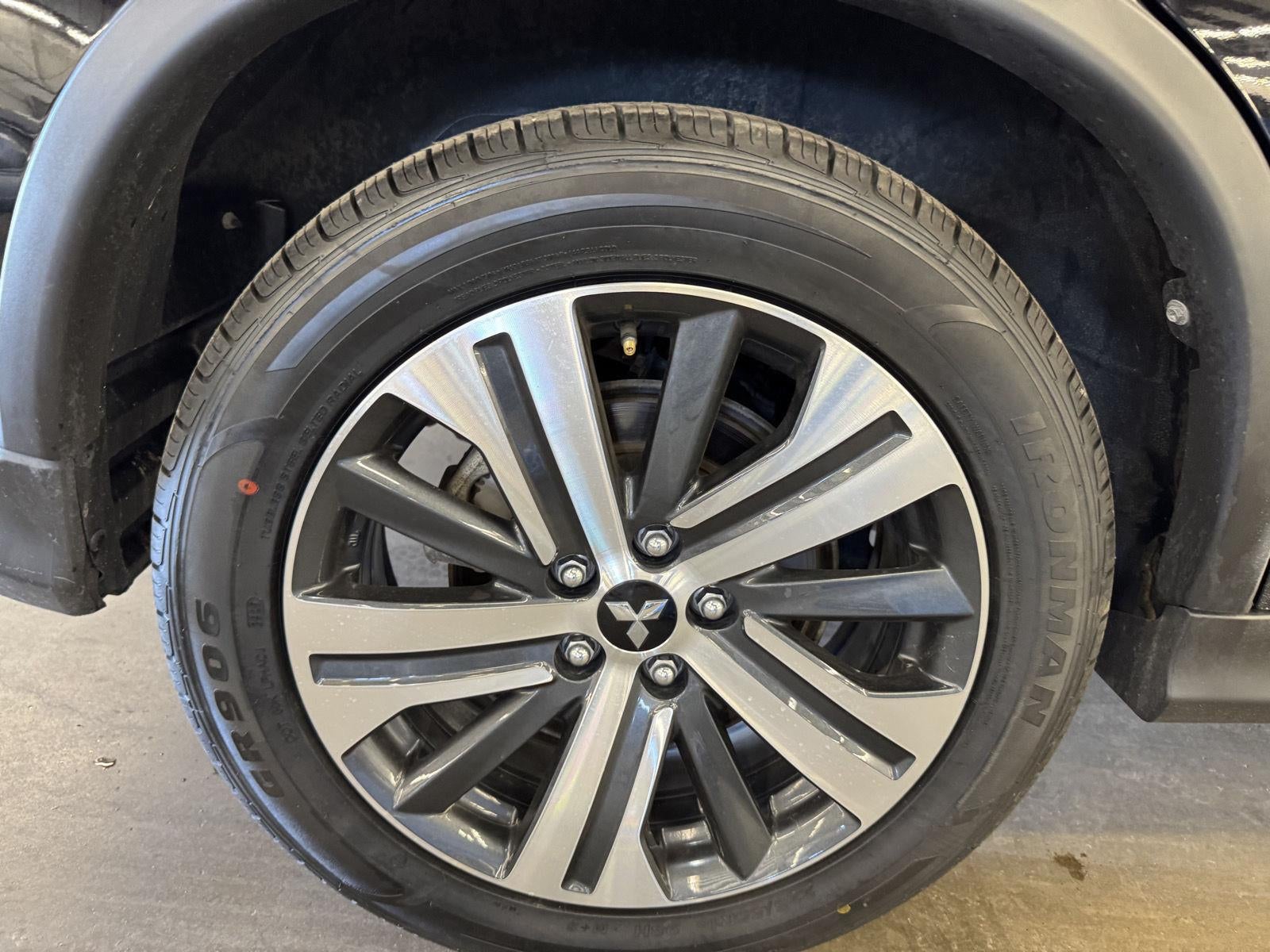 2023 Mitsubishi Outlander Sport SE