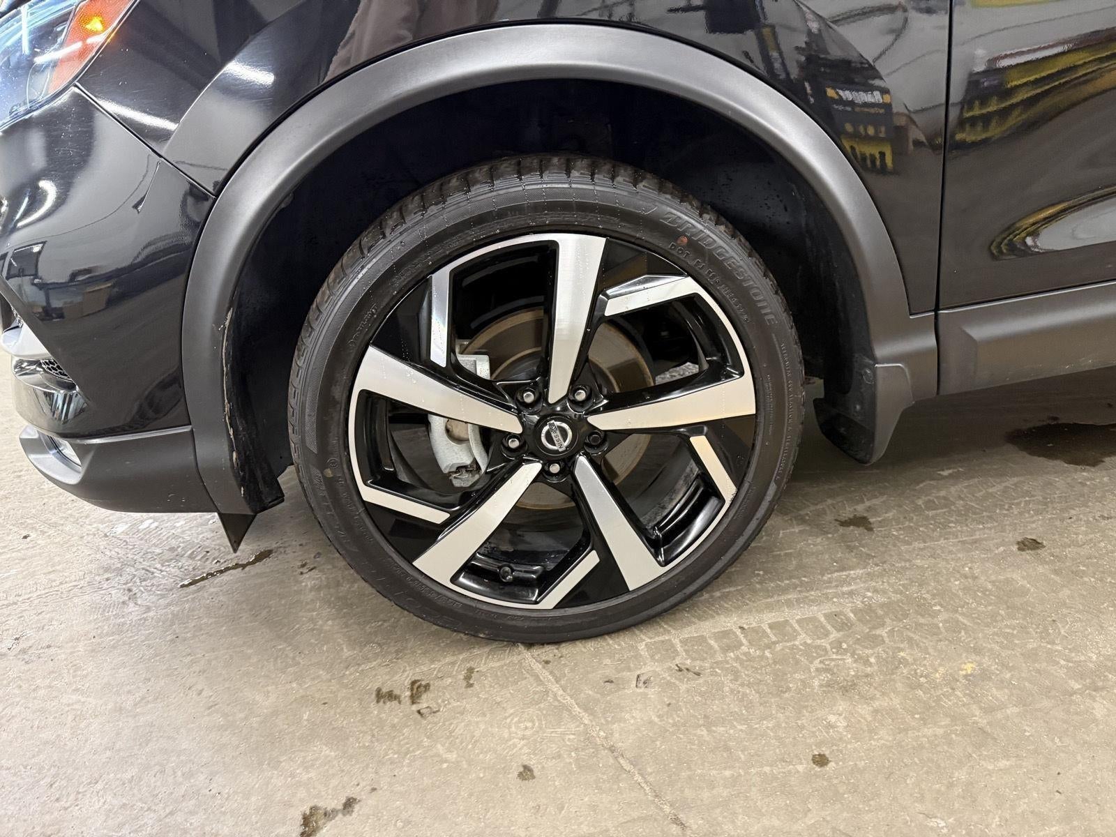 2022 Nissan Rogue Sport SL