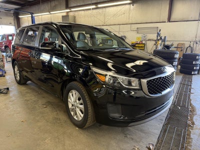 2016 Kia Sedona L