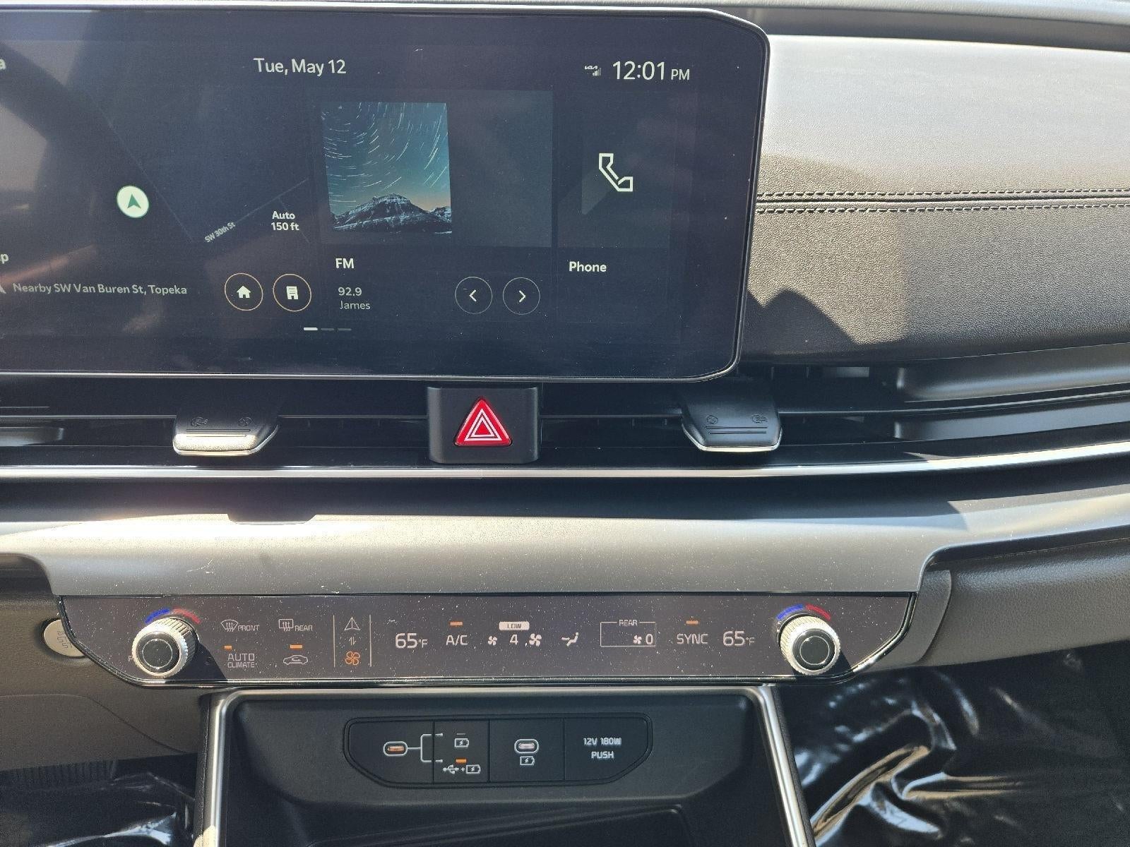 2025 Kia Carnival LXS