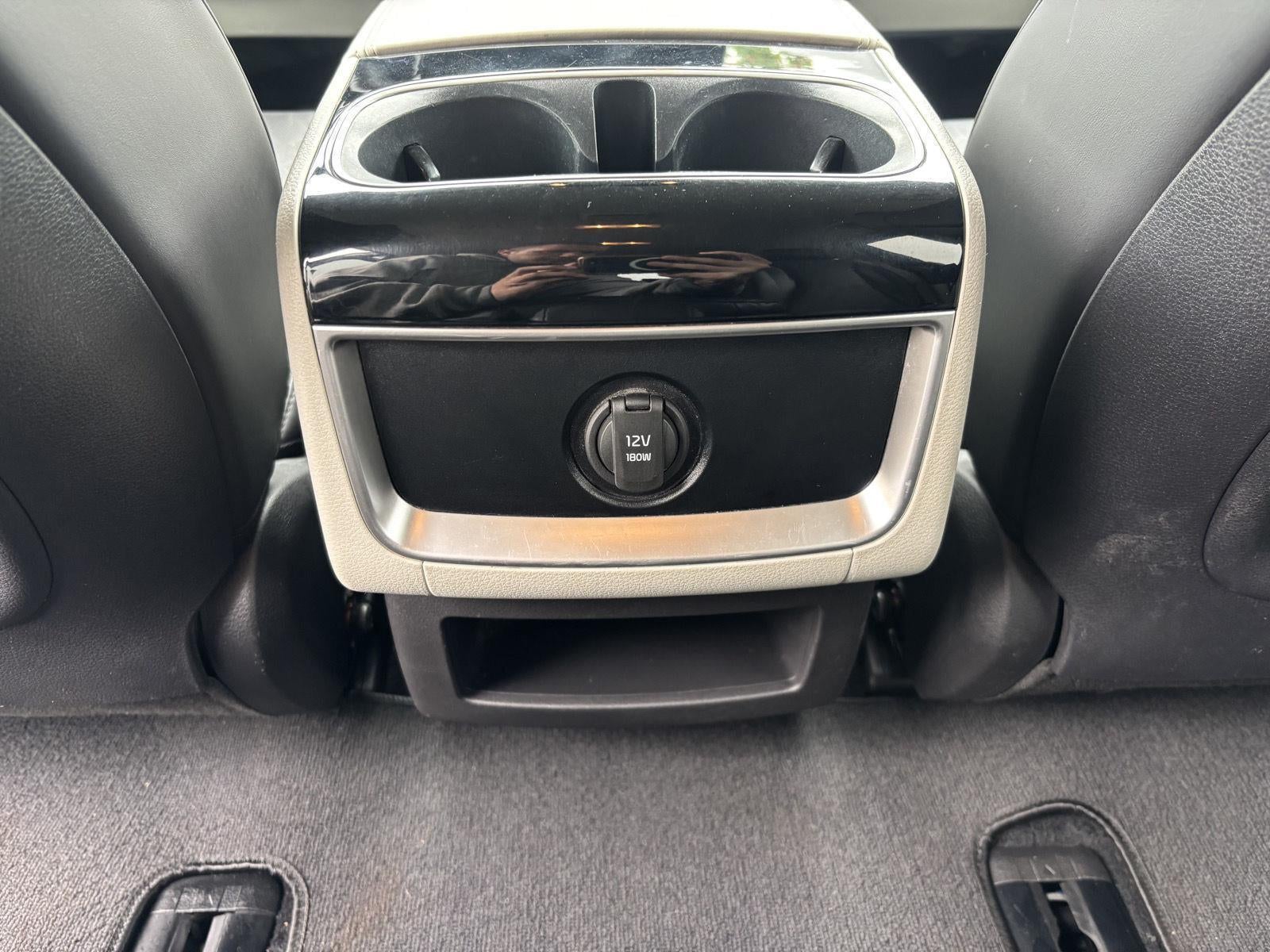 2024 Kia Carnival EX