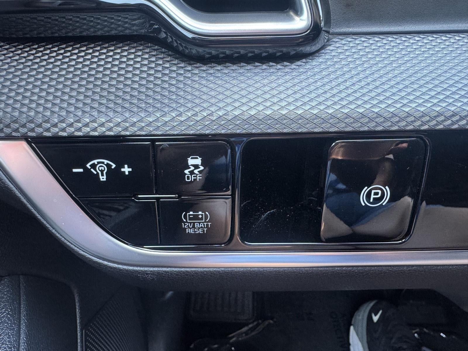 2023 Kia Sportage Hybrid LX