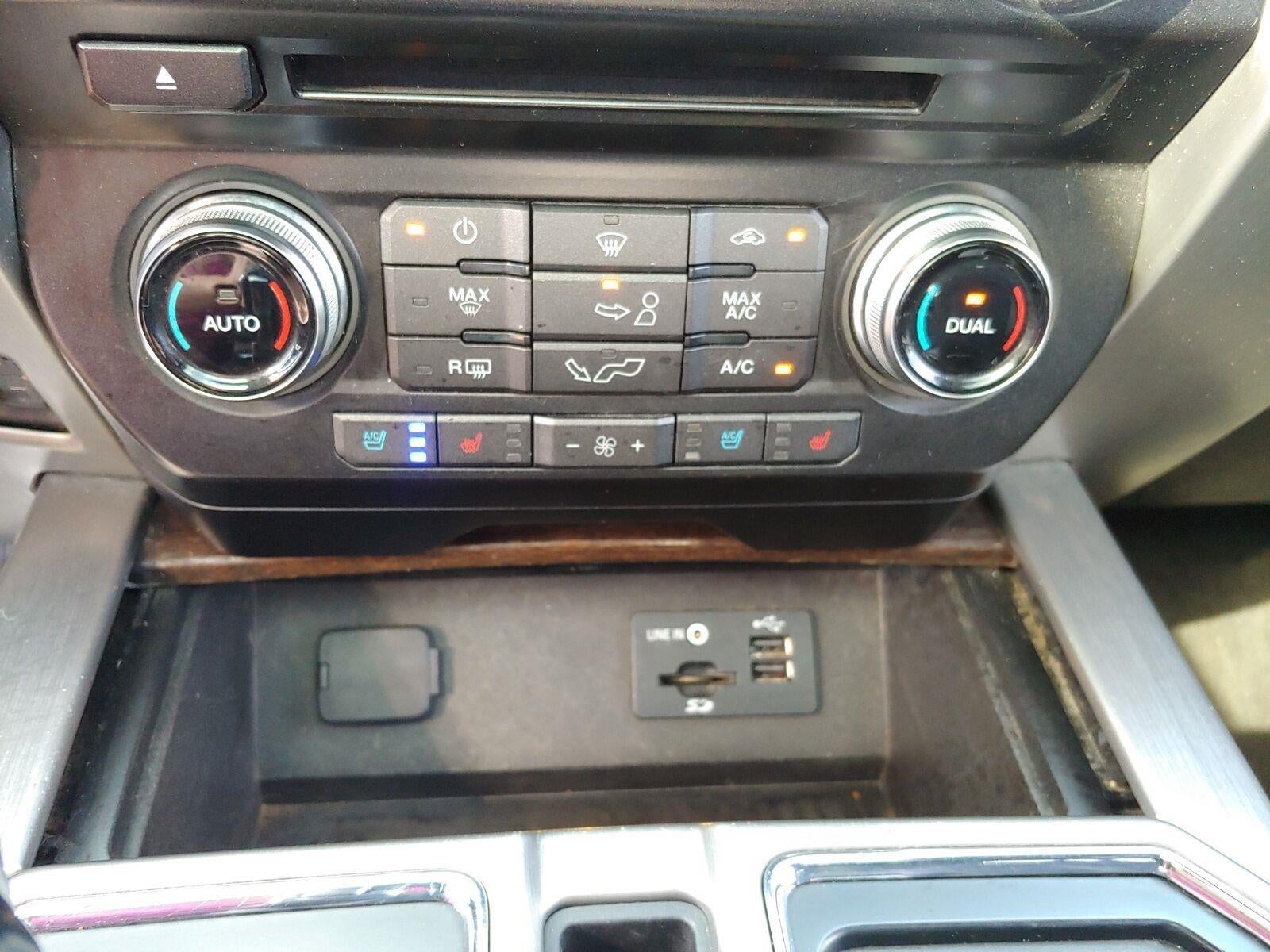 2015 Ford F-150 Platinum
