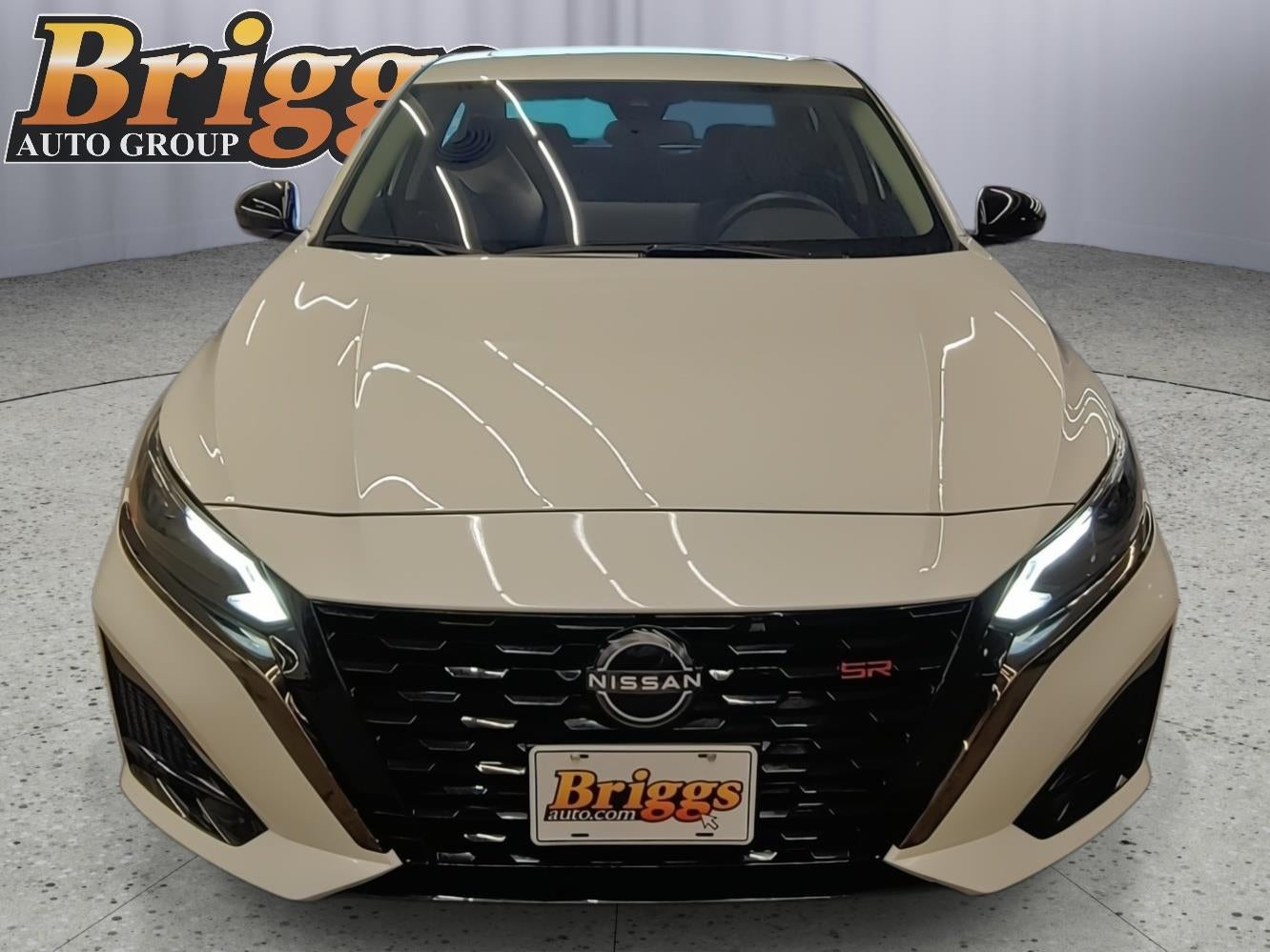 2023 Nissan Altima 2.0 SR