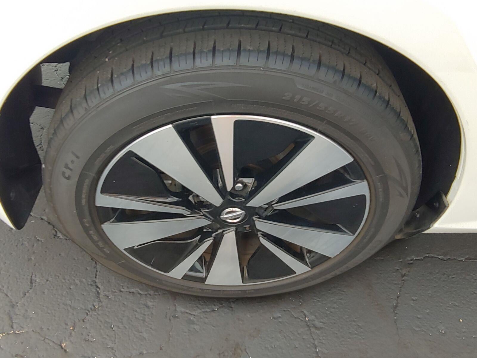 2021 Nissan Altima 2.5 SV