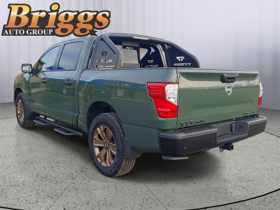 2024 Nissan Titan SV