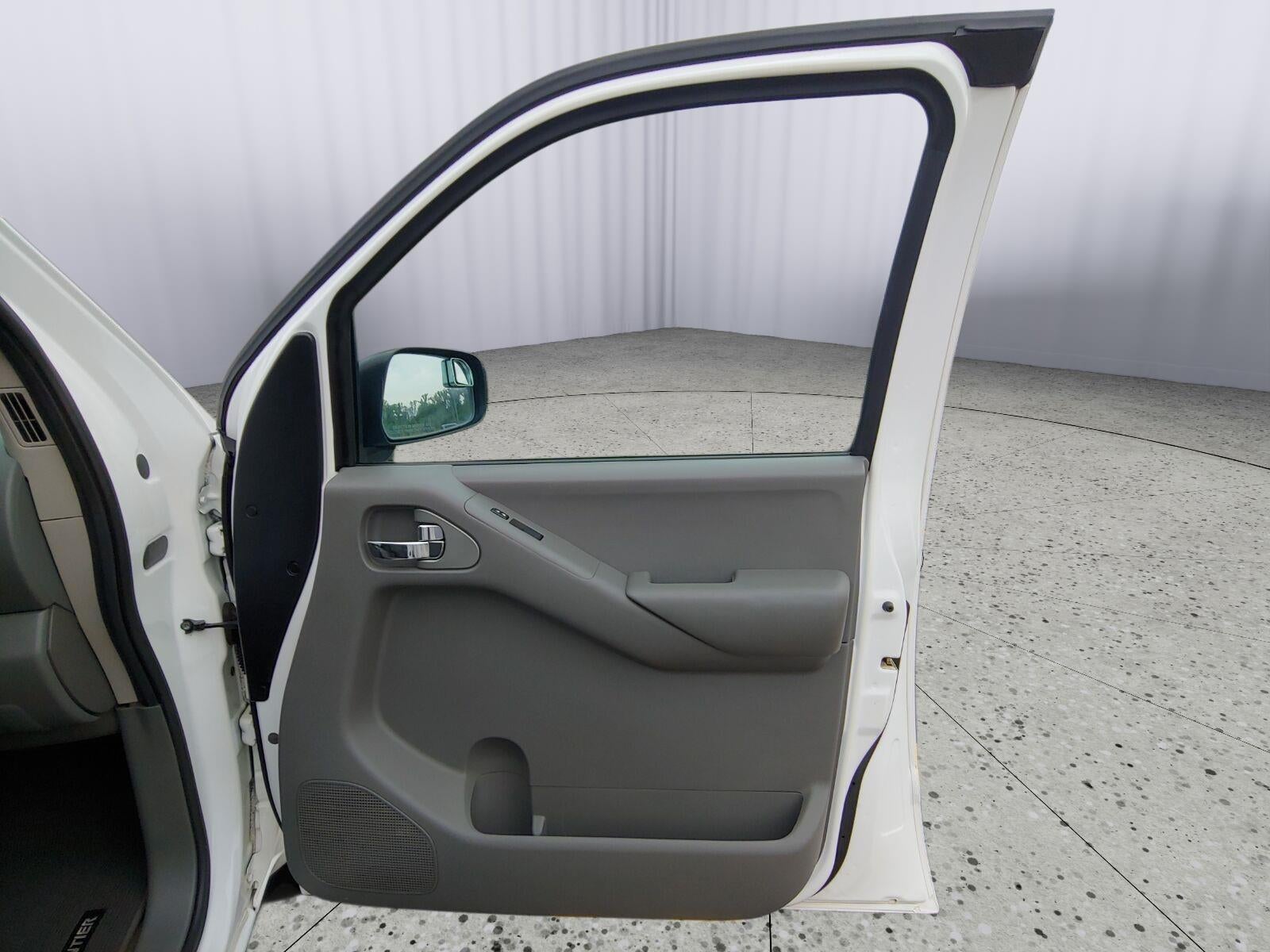2010 Nissan Frontier SE
