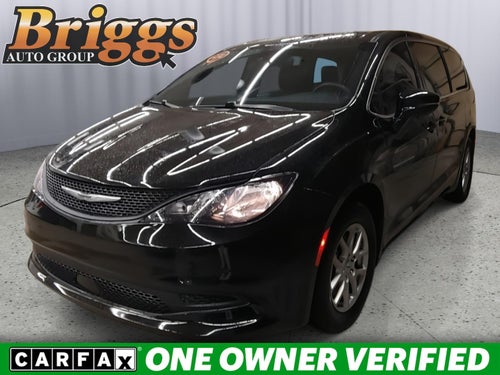 2025 Chrysler Voyager LX