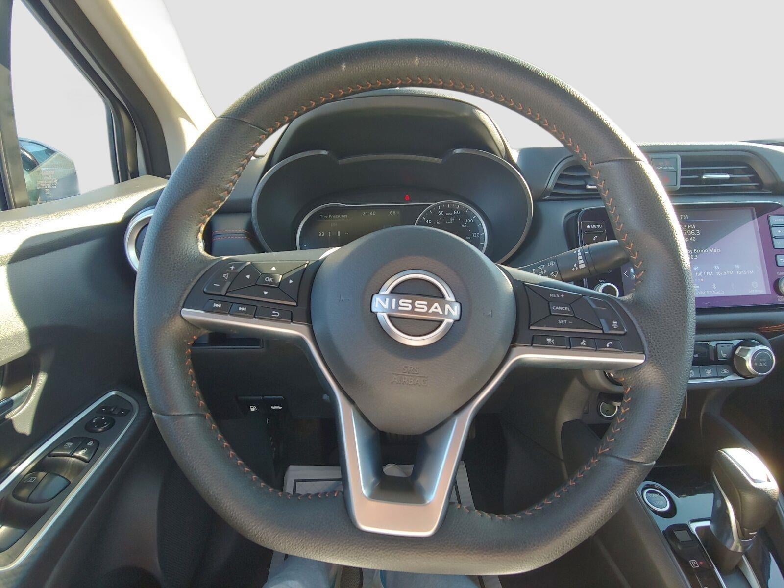 2025 Nissan Versa SR