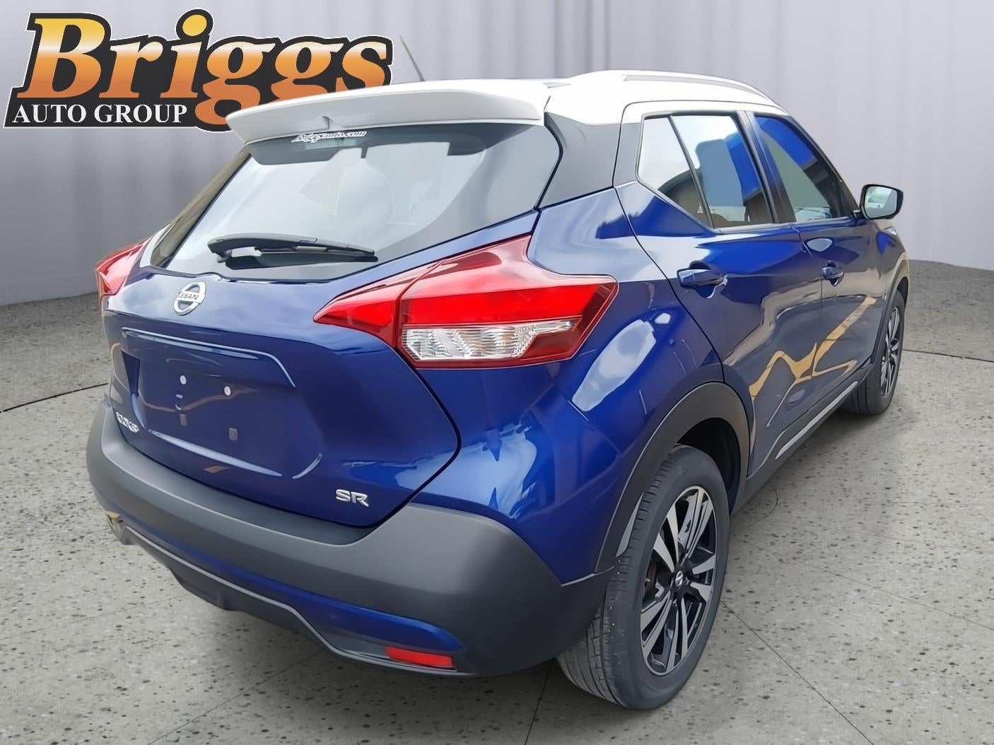 2019 Nissan Kicks SR