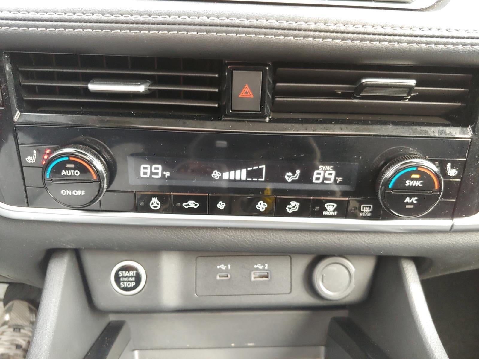 2022 Nissan Rogue SV