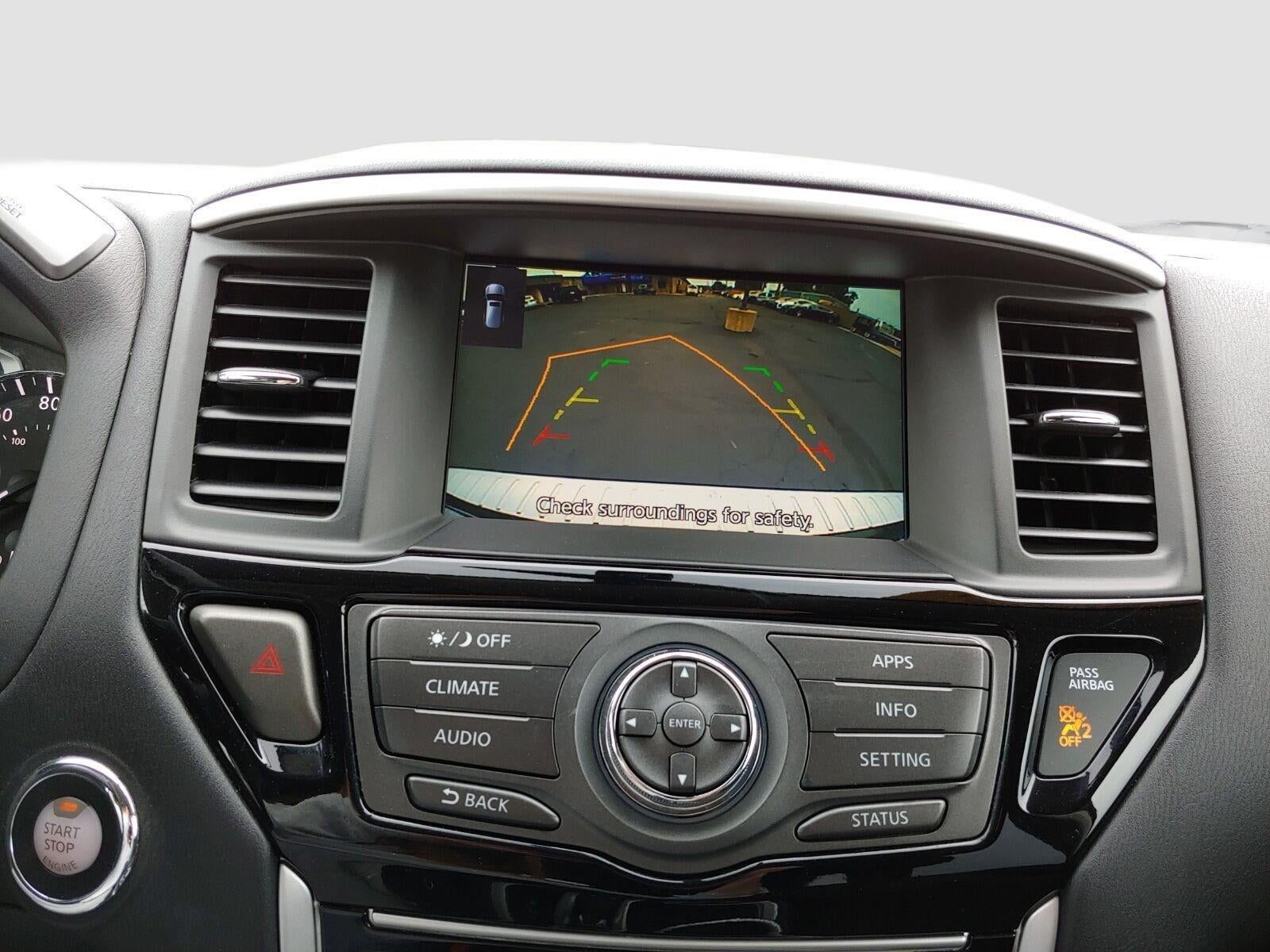 2020 Nissan Pathfinder S