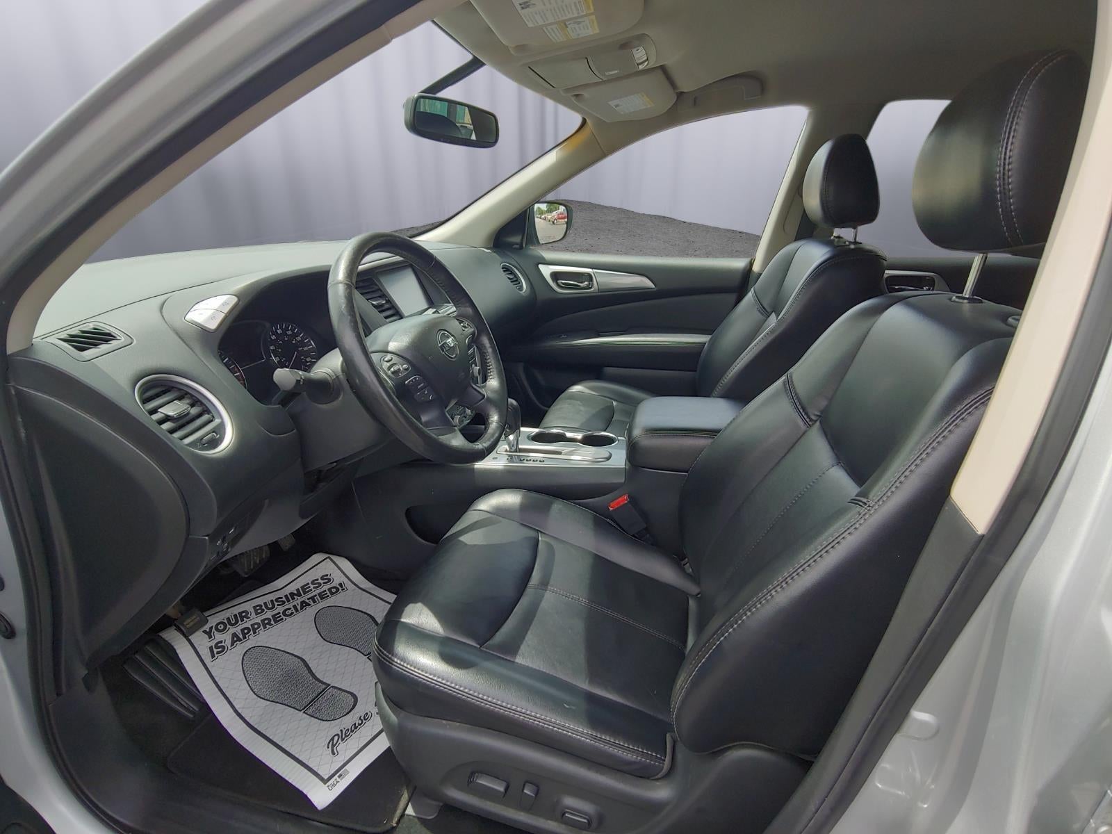 2019 Nissan Pathfinder SL