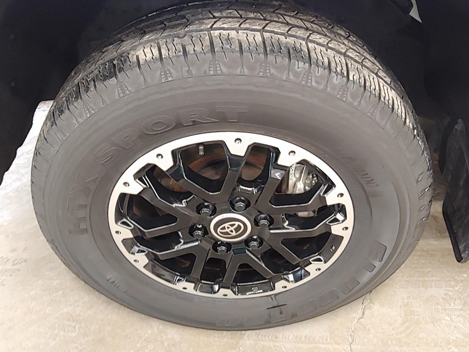 2022 Toyota Tundra SR5