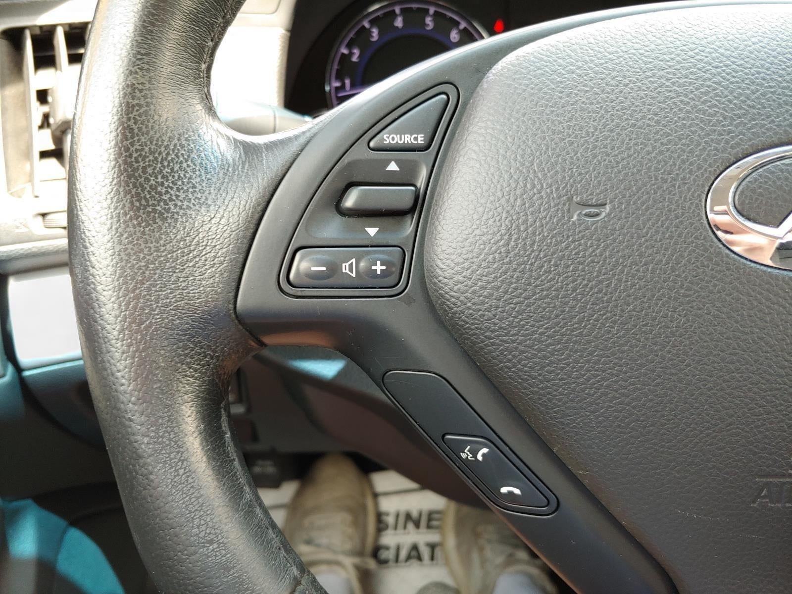 2013 INFINITI G37 Sedan x