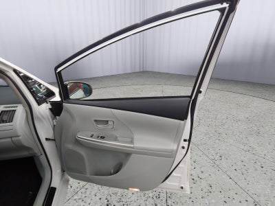 2012 Toyota Prius v Two