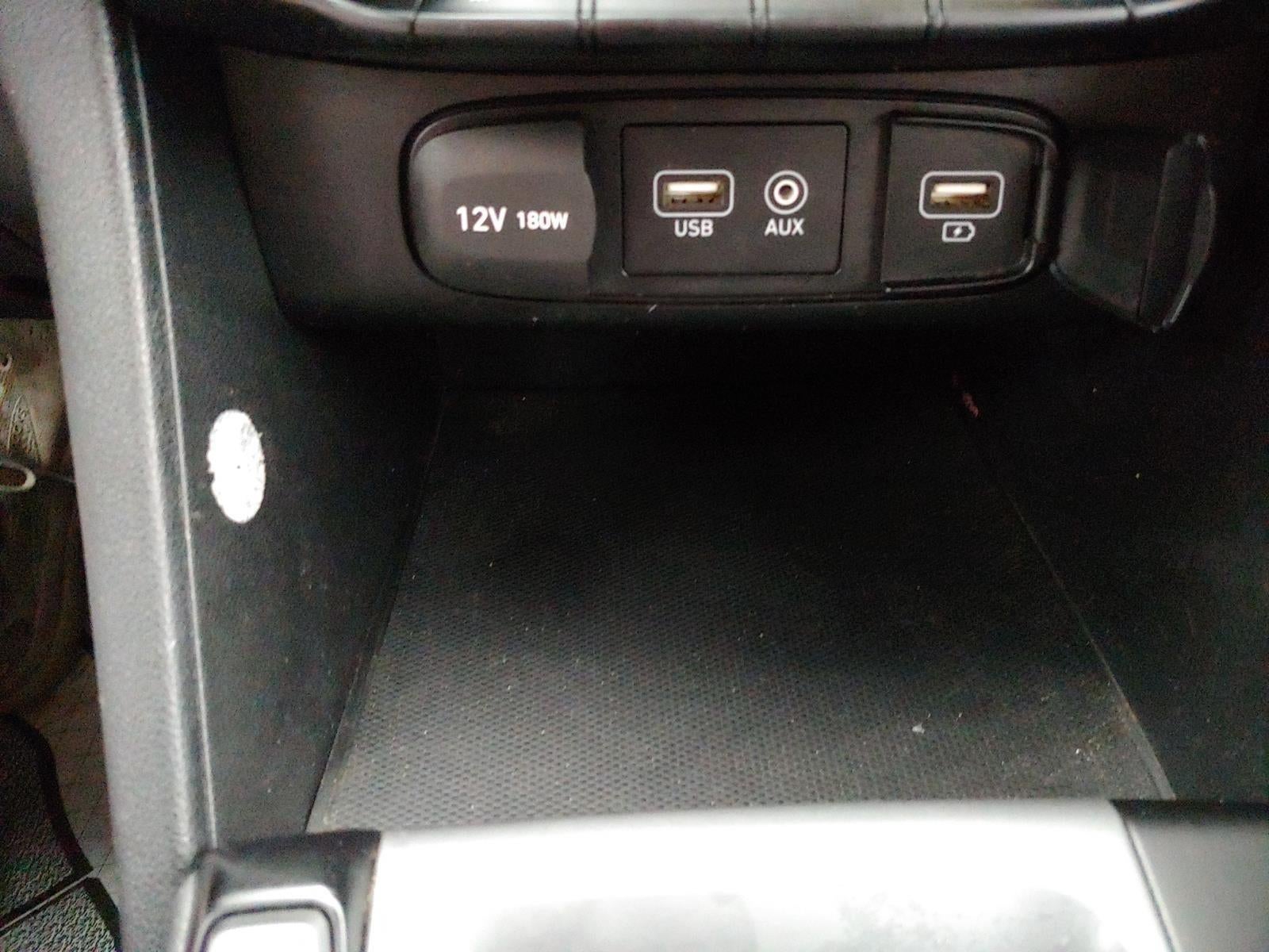 2019 Hyundai Veloster 2.0