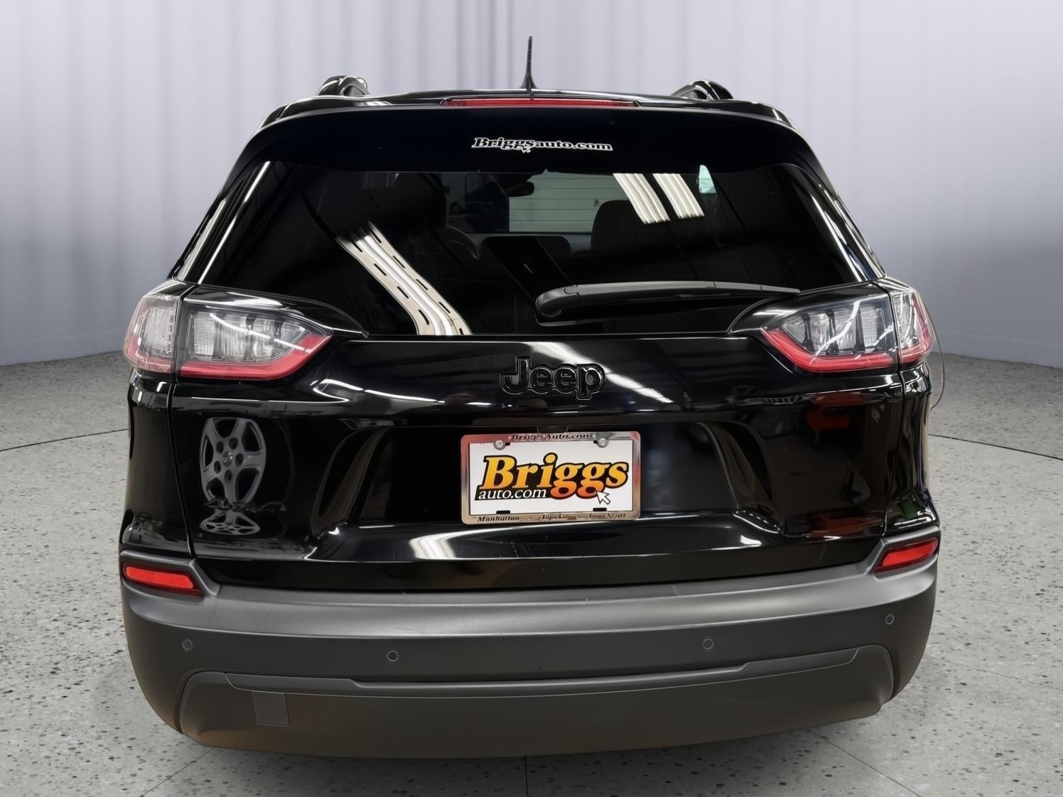 Used 2023 Jeep Cherokee Altitude Lux with VIN 1C4PJMMB6PD115543 for sale in Kansas City