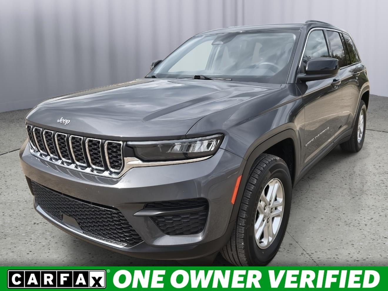 2024 Jeep Grand Cherokee Laredo's photo