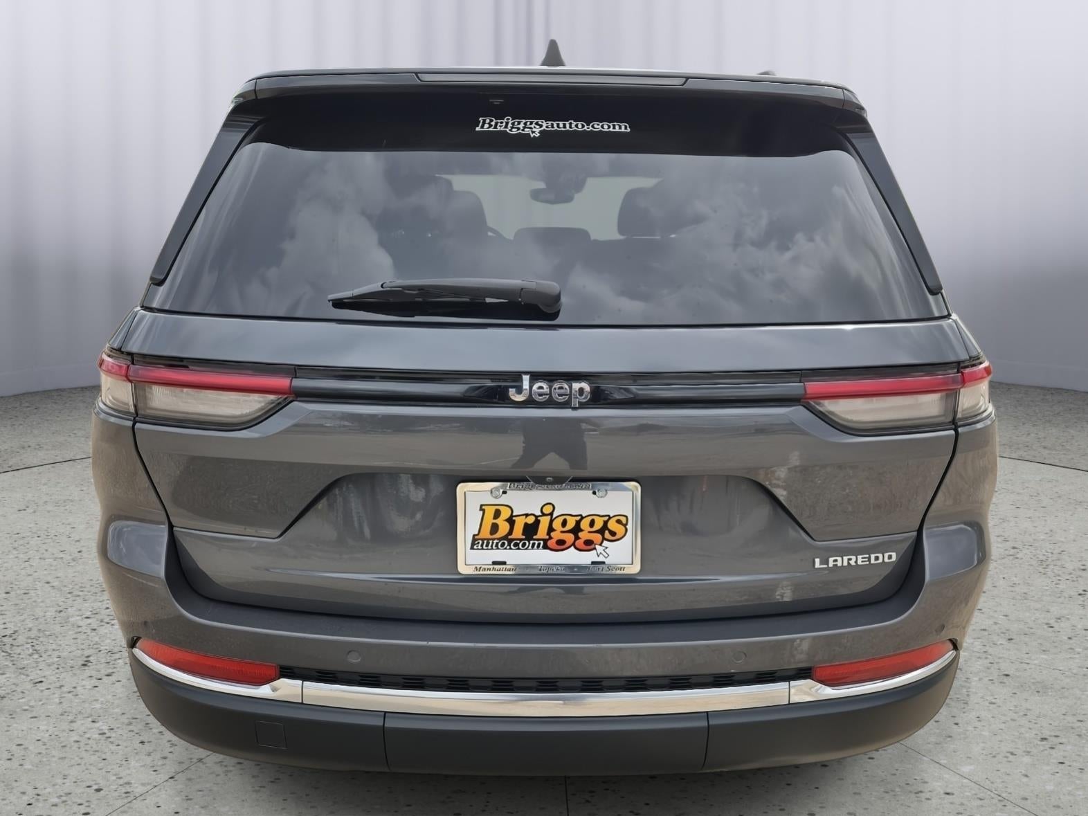 2024 Jeep Grand Cherokee Laredo