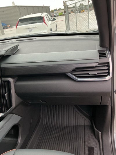 2024 GMC Acadia AWD AT4