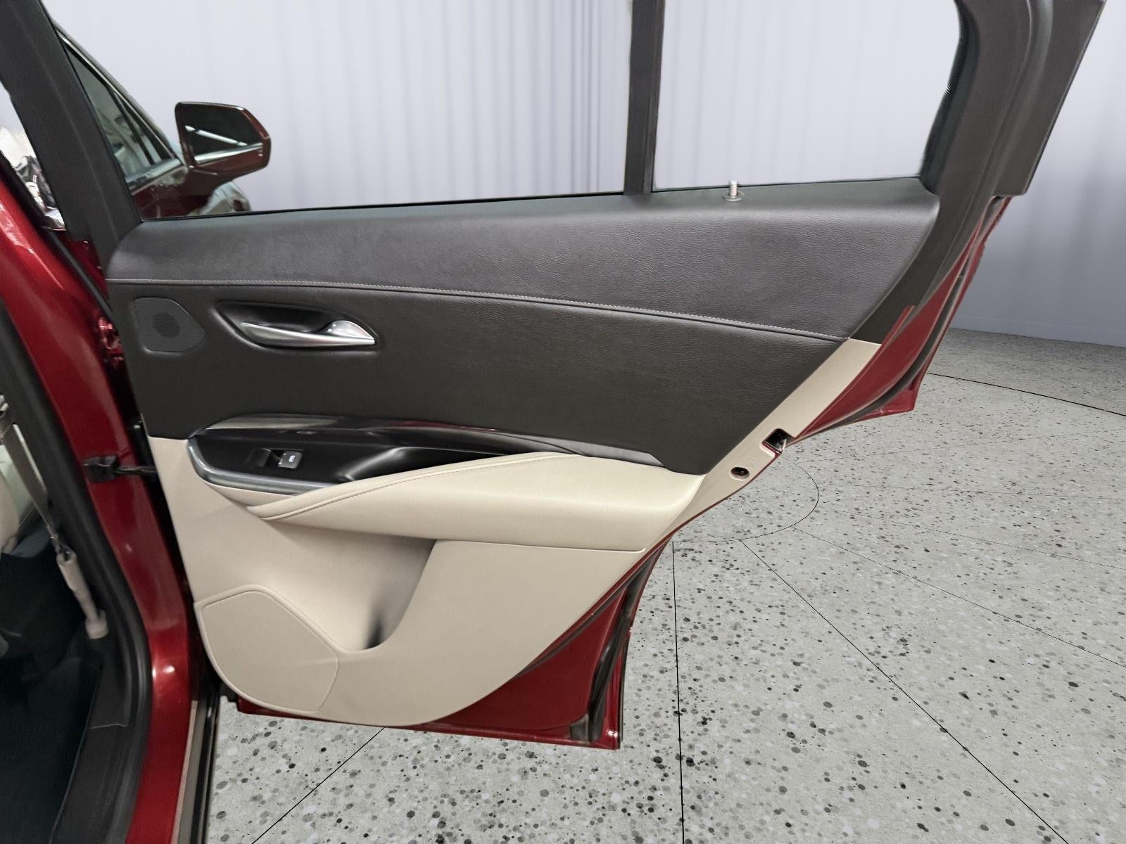 2019 Cadillac XT4 FWD Luxury