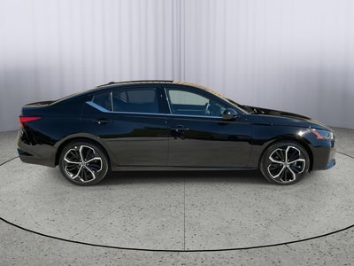 2026 Nissan Altima SR