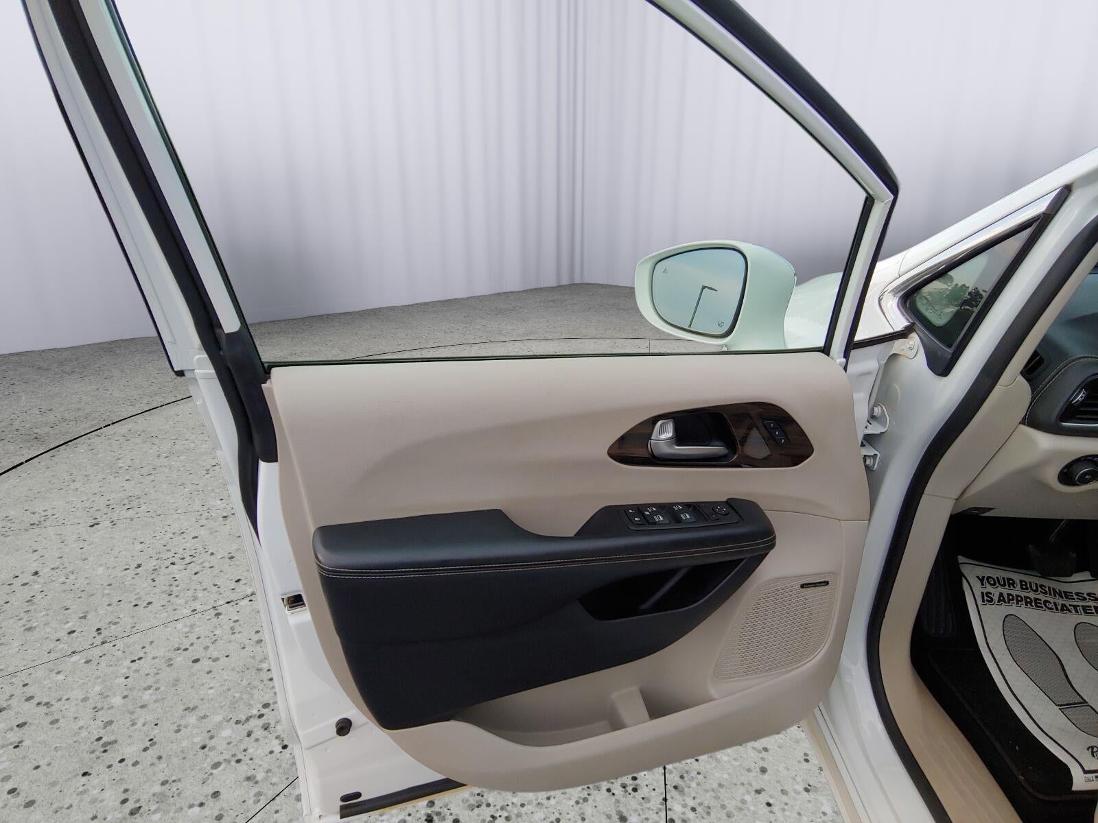 2021 Chrysler Pacifica Limited
