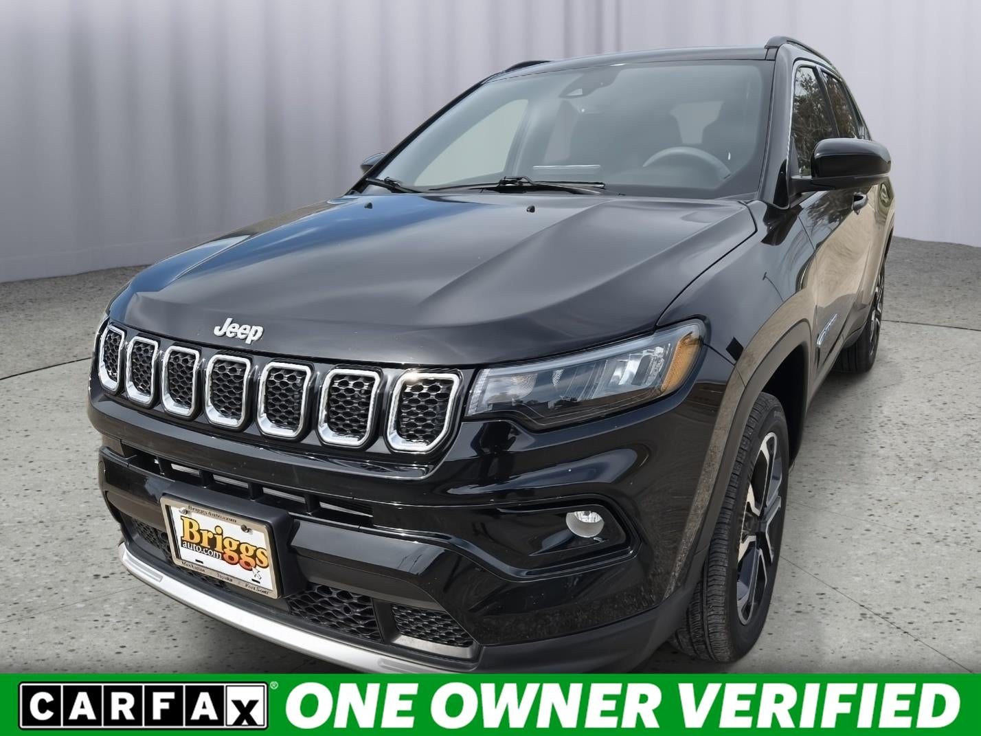 2023 Jeep Compass Limited 4X4's photo