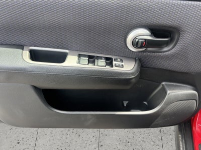 2009 Nissan Versa 1.8 SL