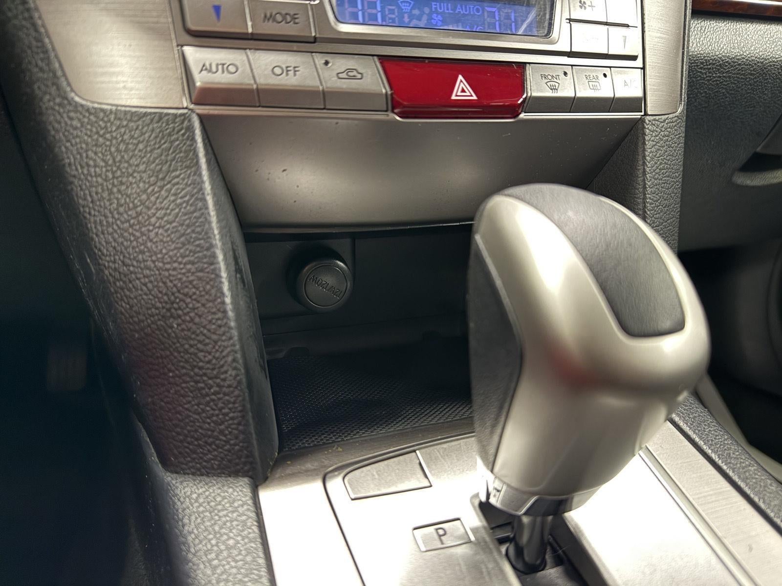 2012 Subaru Outback 2.5i Limited