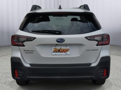 2020 Subaru Outback BASE