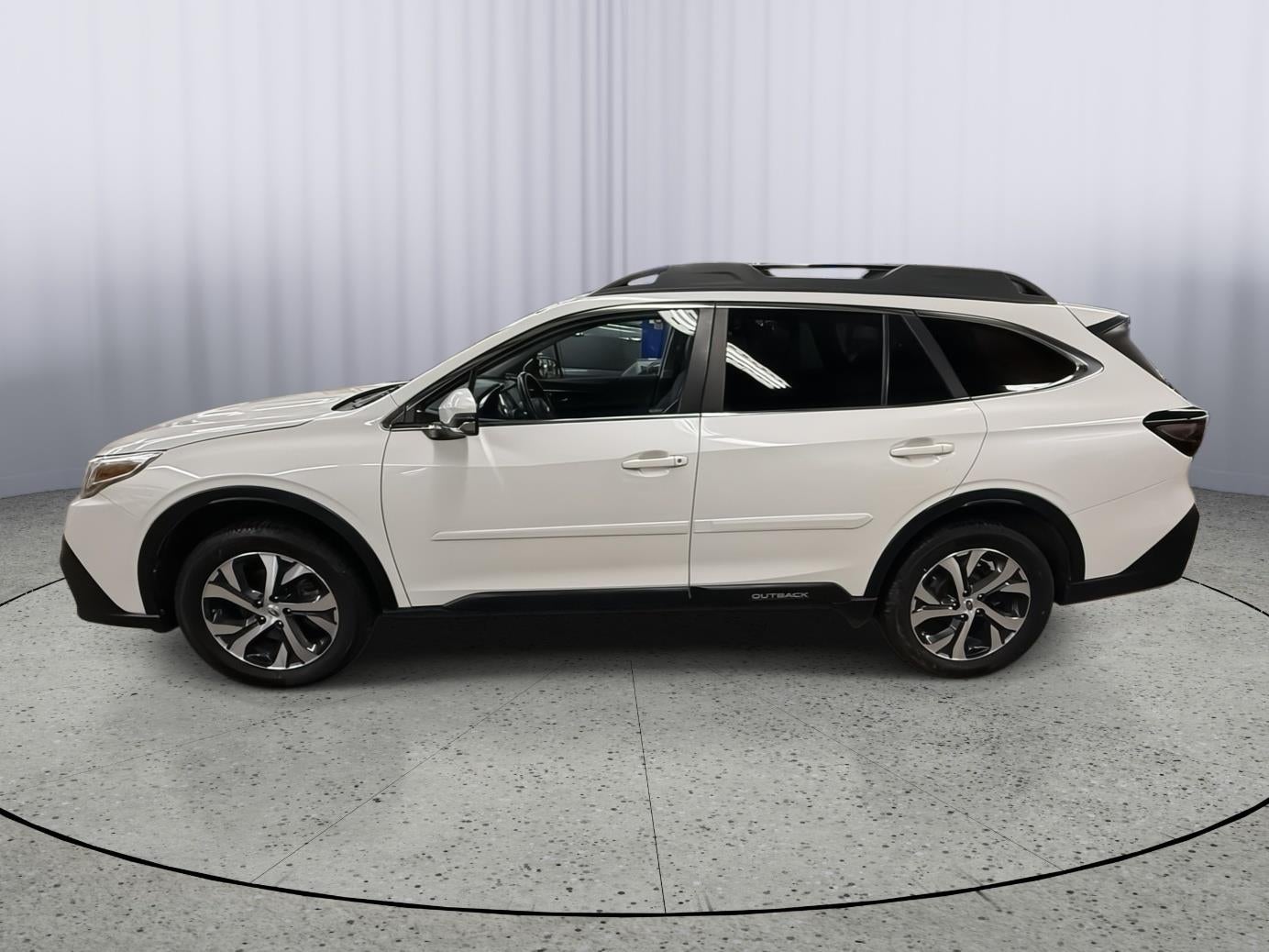 Used 2021 Subaru Outback Limited with VIN 4S4BTANC2M3222886 for sale in Kansas City