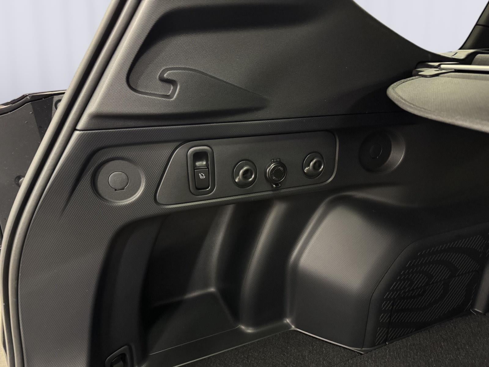 2026 Subaru Forester Touring - Photo 34