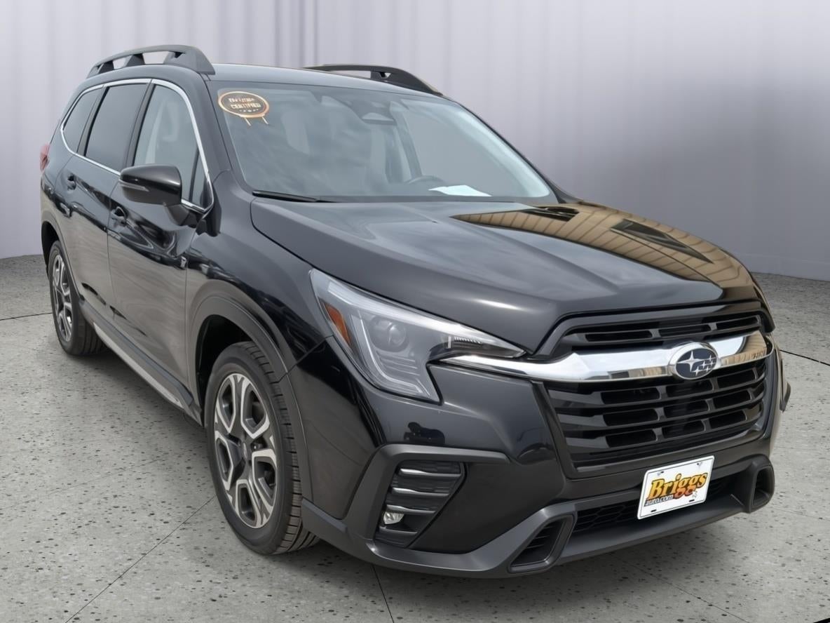 Used 2023 Subaru Ascent Limited with VIN 4S4WMAND7P3443105 for sale in Kansas City