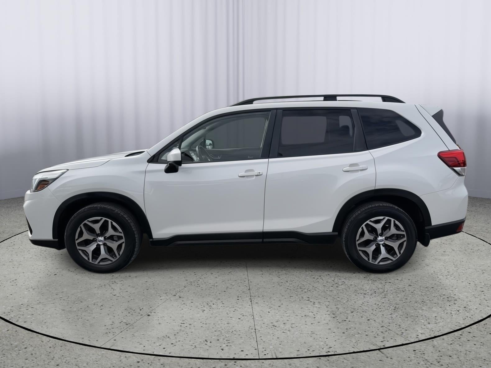 Used 2019 Subaru Forester Premium with VIN JF2SKAGC9KH427675 for sale in Kansas City