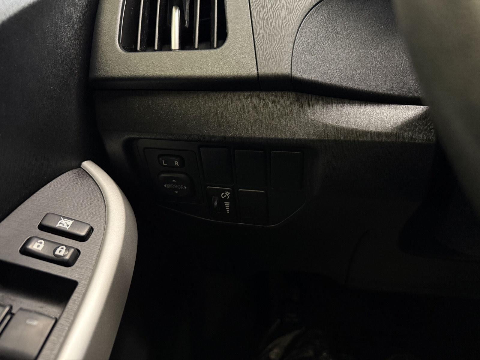 2014 Toyota Prius Three