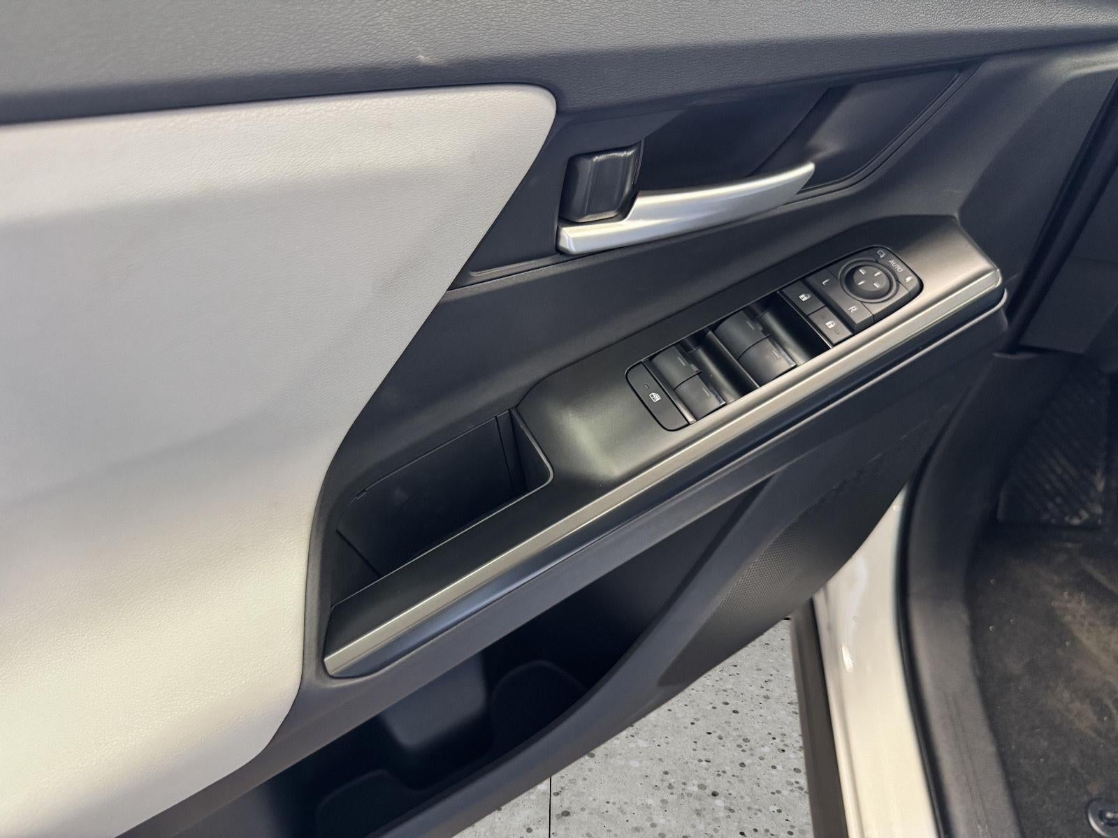 2026 Subaru SOLTERRA Premium