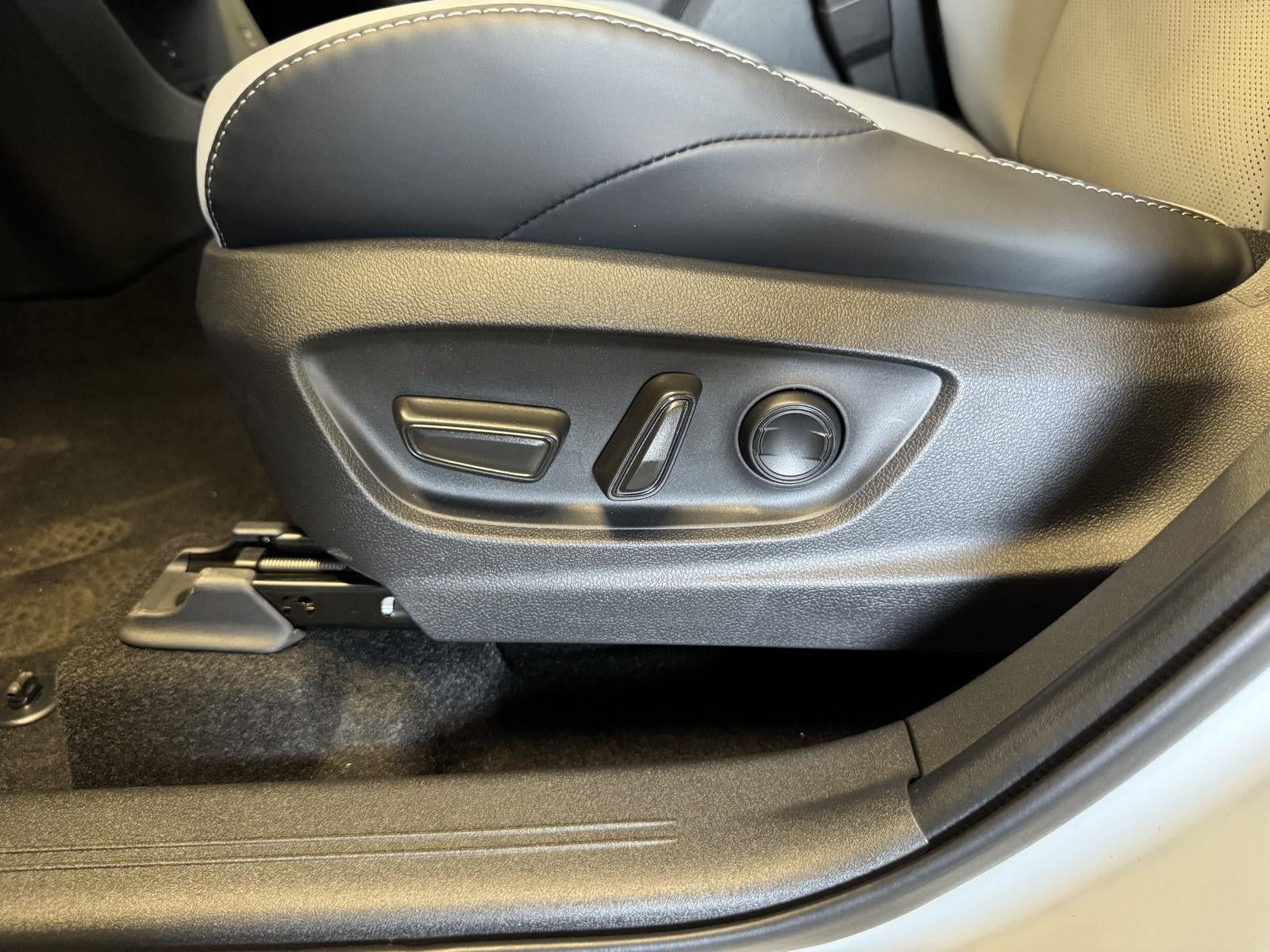 2026 Subaru SOLTERRA Premium