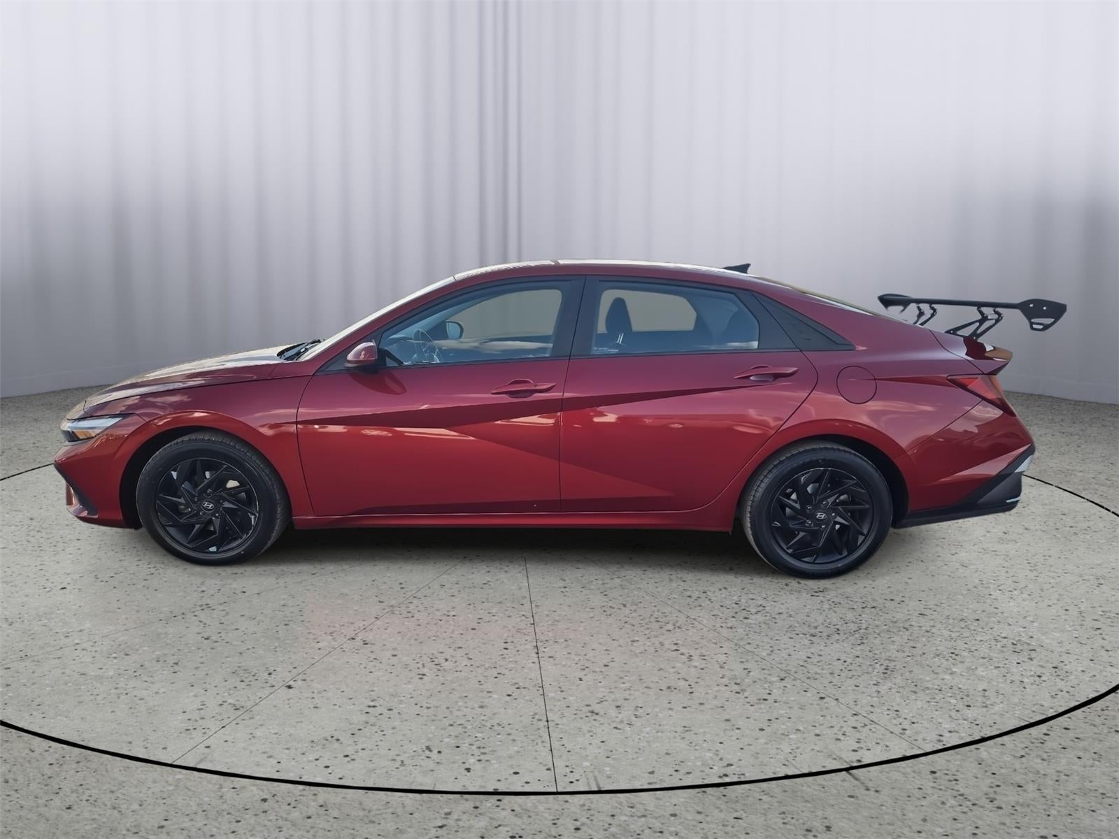 Used 2024 Hyundai Elantra SEL with VIN KMHLM4DG6RU647410 for sale in Kansas City